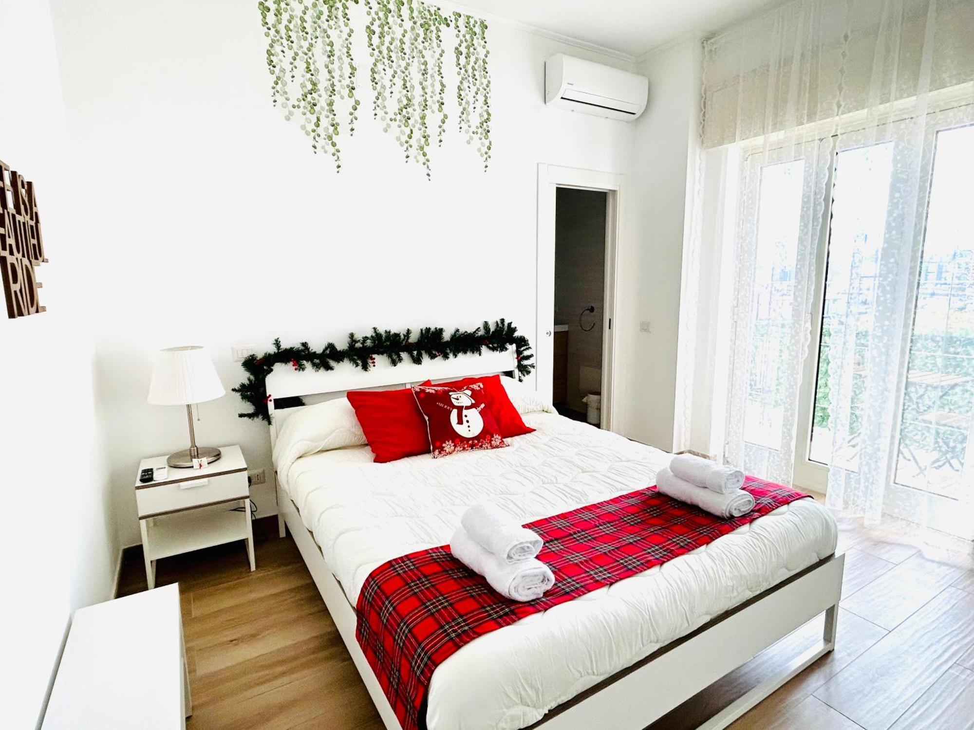 Vivina_081 Hotel Naples Luaran gambar